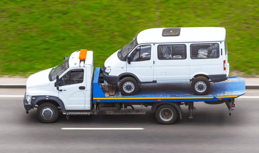 MEDIUM DUTY TOWING